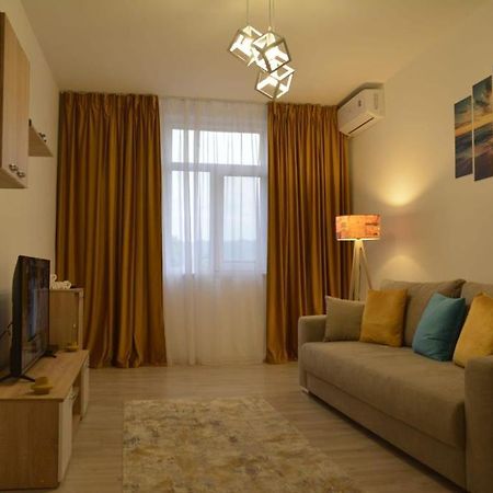 Sunrise Apartment Петрошань Екстер'єр фото