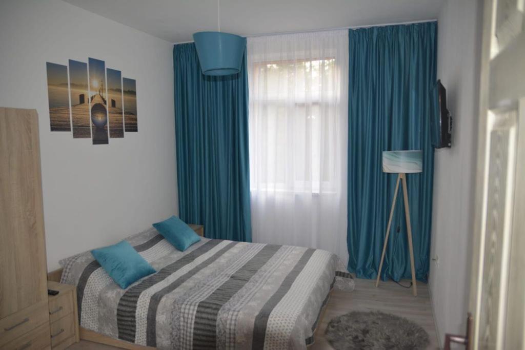 Sunrise Apartment Петрошань Екстер'єр фото